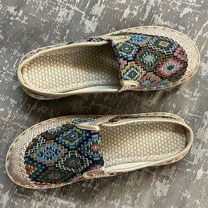 Colorful and Comfy Women’s Half Slip-on, Size 7 US - EUC